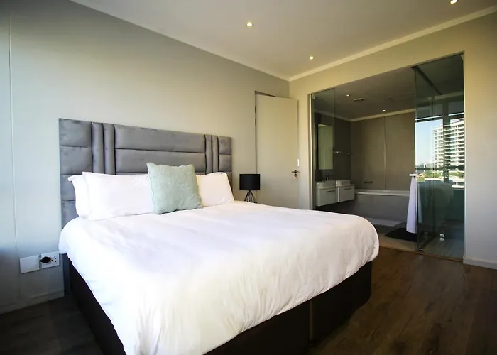 Sandton Smart Apartment Ten